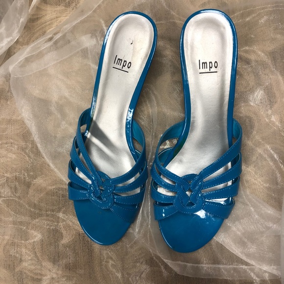 Impo azure blue patent leather sandal - Picture 2 of 8